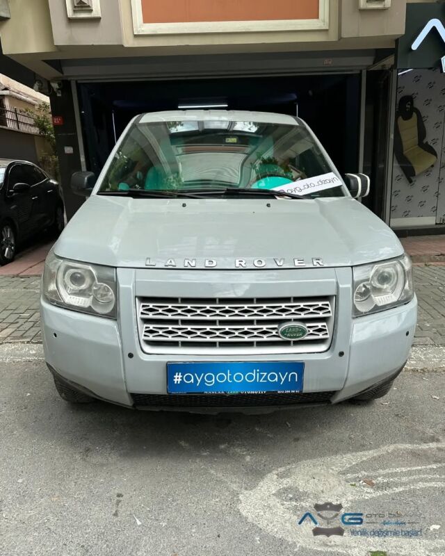 Land Rover Freelander Öncesi - Sonrası
Araç sahibine iyi günlerde kullanmasını diliyoruz.🤗

✅Araçta yapılan işlemler:
➡️Koltuk Kaplama
➡️Kapı Döşemesi Kaplama
➡️Direksiyon Kaplama
➡️Torpido Boyama
➡️Tavan Kaplama
➡️Plastik Aksam Boyama 

 💰Fiyat almak için; 0534 968 60 07

Yenilik değişimle başlar!
 #landroverfreelander #aygotodizayn #otodöşeme ________________________________________________
🚘 Ayg Oto Dizayn - Profesyonel Oto Deri Döşeme
🌎www.aygotodizayn.com
☎ 0534 968 6007
🏢Ambarlı Mah. Balaban Cad.No:21/A Avcılar/İstanbul