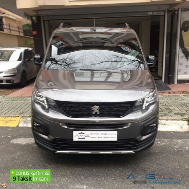 Sizce Nasıl Olmuş 🤔
Peugeot Rifter | Araç sahibine iyi günlerde kullanmasını diliyoruz.🤗
Yenilik değişimle başlar!
 #peugeotrifter #aygotodizayn _________________________________________________
🚘 Ayg Oto Dizayn - Profesyonel Oto Deri Döşeme
🌎www.aygotodizayn.com
☎ 0534 968 6007
🏢Ambarlı Mah. Balaban Cad.No:21/A Avcılar/İstanbul